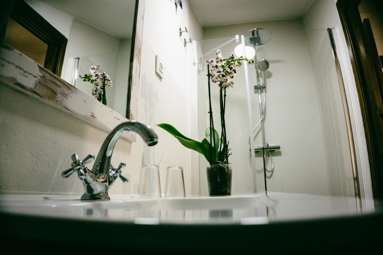 El Aprisco, Con Piscina Climatizada En Hueva-Guadalajara Villa Екстериор снимка