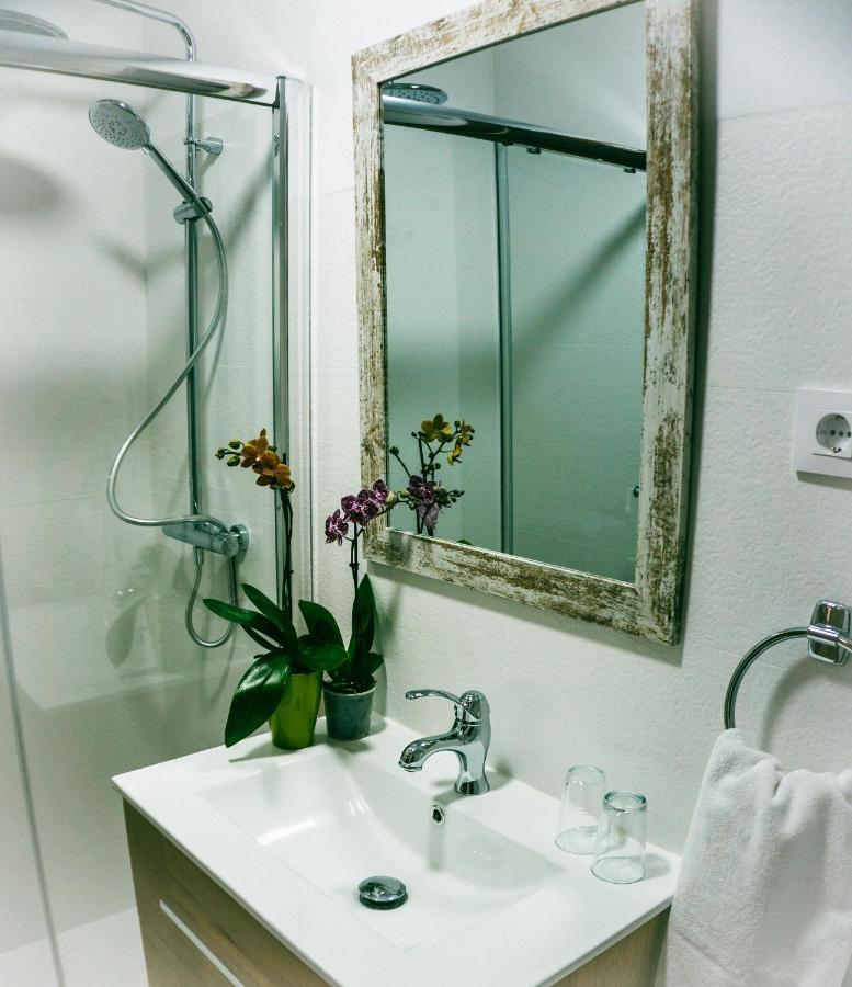 El Aprisco, Con Piscina Climatizada En Hueva-Guadalajara Villa Екстериор снимка