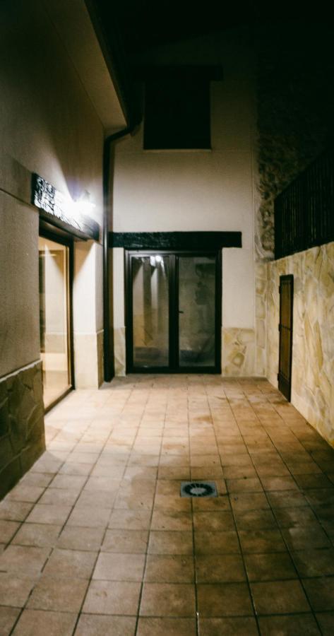 El Aprisco, Con Piscina Climatizada En Hueva-Guadalajara Villa Екстериор снимка